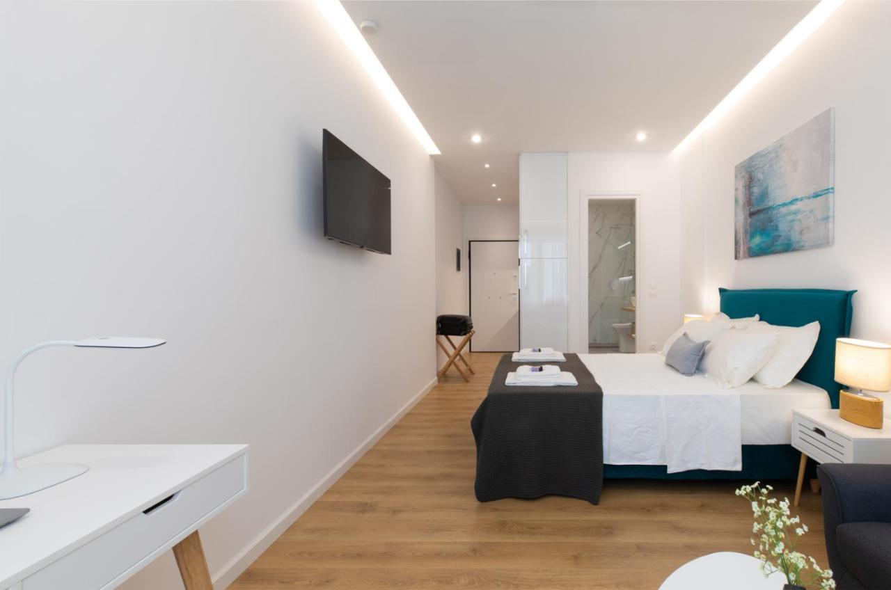 Minimal Apartment In Plaka Atenas Exterior foto